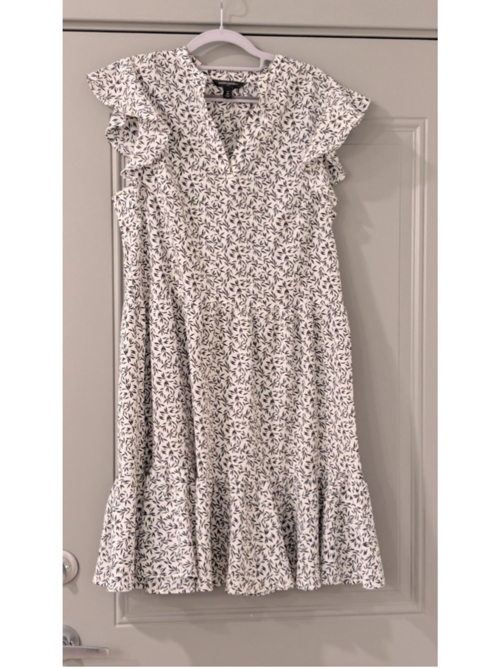 Women's Banana Republic Midi Dress Size M White Black Floral